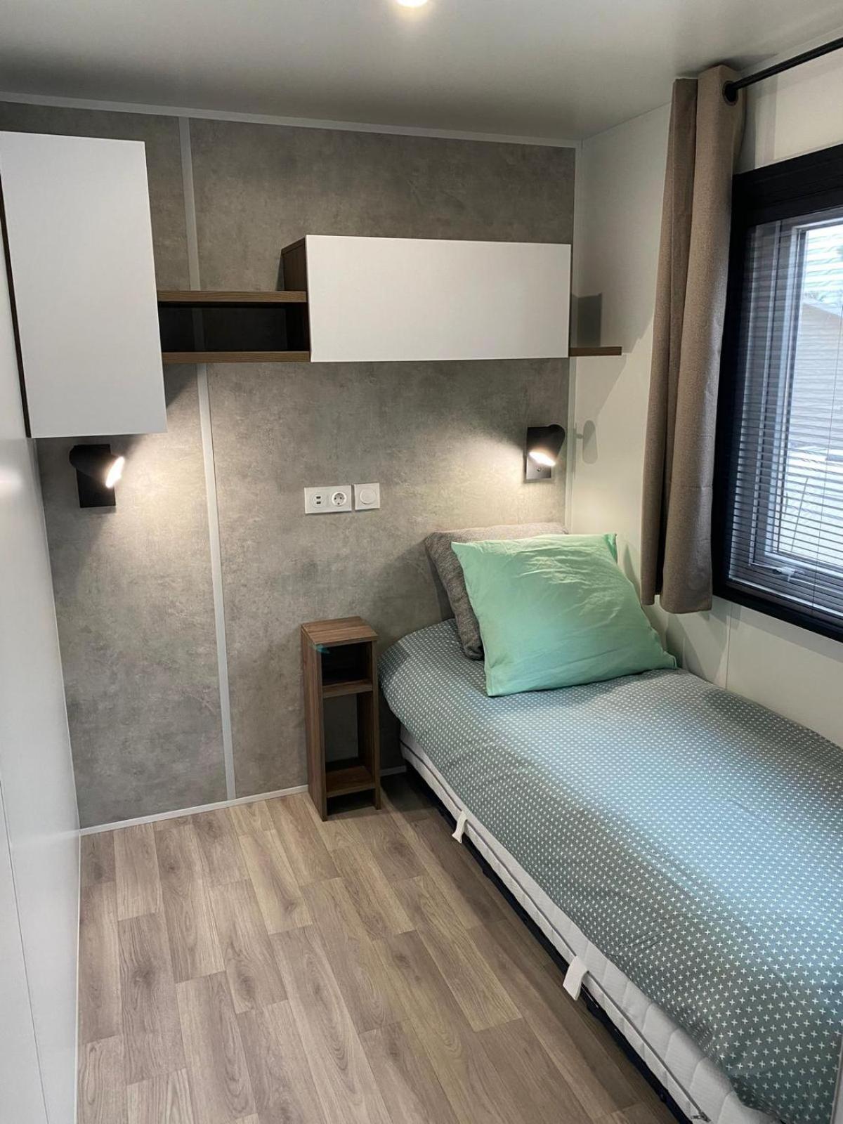 Mobil Home Familial Neuf De 2024 Pour 8 Personnes Valras-Plage Exterior photo